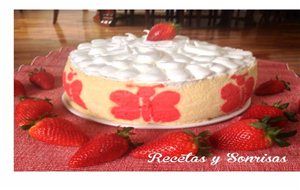 Pastel De Mousse De Fresas Y Merengue
