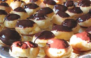 Profiteroles
