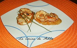 Tosta De Gambas, Al Ajillo Con Alioli
